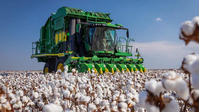 2021aug02-deere-unveils-new-cotton-pickers-strippers-image3-760x427.jpeg