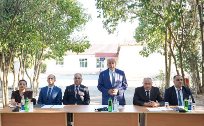 Ağcabədi Rayon İcra Hakimiyyətinin başçısı Arazbar kəndində səyyar qəbul-görüş keçirib