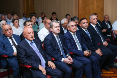 Ağcabədidə fermerlərlə aqrar dəstək mexanizmləri müzakirə edilib