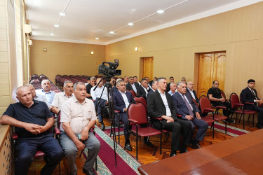 Ağcabədidə kənd təsərrüfatının inkişafı ilə bağlı toplantı keçirilib