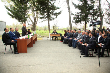 Qiyaməddinli kəndində Ağcabədi Rayon İcra Hakimiyyətinin başçısı Rafil Hüseynovun səyyar qəbul-görüşü keçirilmişdir.