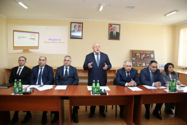 Ağcabədi Rayon İcra Hakimiyyətinin başçısı Rafil Hüseynovun Təzəkənd kəndində səyyar qəbul-görüşü keçirilmişdir.
