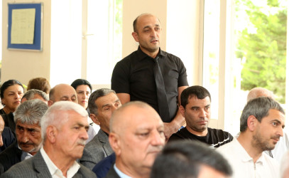 Ağcabədi şəhərində Rayon İcra Hakimiyyətinin başçısı Rafil Hüseynovun səyyar qəbul-görüşü keçirilmişdir.