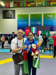 Ağcabədili idmançı İslamiyadada gümüş medal qazanıb.