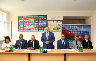 Ağcabədi şəhərində Rayon İcra Hakimiyyətinin başçısı Rafil Hüseynovun səyyar qəbul-görüşü keçirilmişdir.