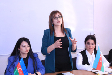 Hindarx qəsəbəsində məktəblilərlə maarifləndirici görüş keçirilmişdir.