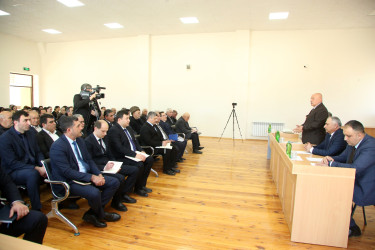 Ağcabədi Rayon İcra Hakimiyyətinin başçısı Rafil Hüseynovun Salmanbəyli kəndində səyyar qəbul-görüşü keçirilmişdir.