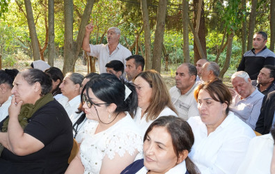 Ağcabədi Rayon İcra Hakimiyyətinin başçısı Arazbar kəndində səyyar qəbul-görüş keçirib
