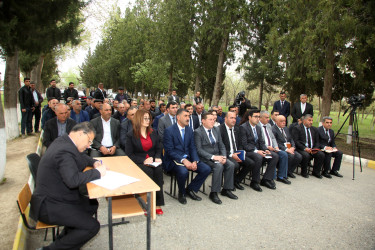 Qiyaməddinli kəndində Ağcabədi Rayon İcra Hakimiyyətinin başçısı Rafil Hüseynovun səyyar qəbul-görüşü keçirilmişdir.