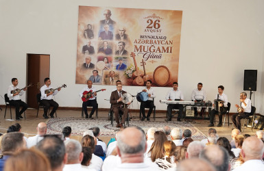 Ağcabədidə “Beynəlxalq Azərbaycan Muğamı və Musiqisi Günü” münasibətilə muğam gecəsi keçirilib