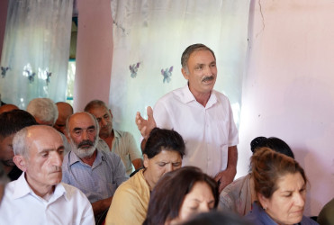 Ağcabədi Rayon İcra Hakimiyyətinin başçısı Hacılar kəndində səyyar qəbul-görüş keçirib