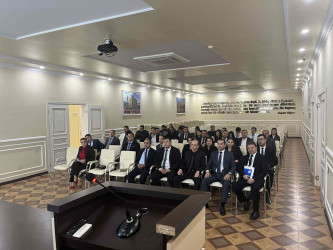 Ağcabədidə dövlət qulluqçuları üçün peşəkar inkişaf təlimləri keçirilib