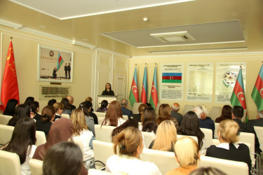 “Şəhərsalma və Memarlıq” ili çərçivəsində 15 May – Beynəlxalq Ailə Gününə həsr olunmuş “Nəsilləri birləşdirən ailə dəyərləri” adlı tədbir keçirilmişdir.