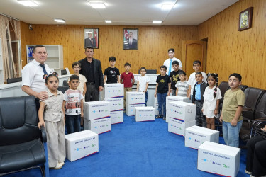 Ağcabədidə yeni tədris ili ilə bağlı şəhid övladları ilə görüş keçirilmişdir.