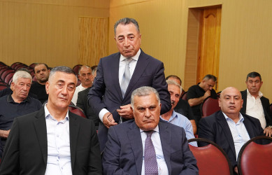 Ağcabədidə kənd təsərrüfatının inkişafı ilə bağlı toplantı keçirilib
