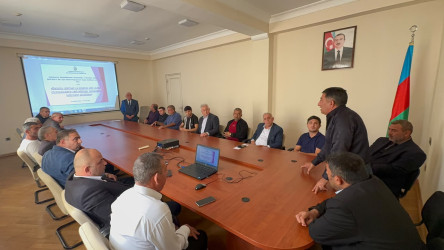Ağcabədidə baramaçılığın inkişafı, kooperasiya əlaqələrinin gücləndirilməsi və investisiyaların cəlb edilməsi məsələləri müzakirə olunub