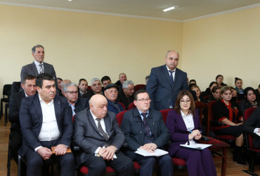 Ağcabədi Rayon İcra Hakimiyyətinin başçısı Rafil Hüseynovun Təzəkənd kəndində səyyar qəbul-görüşü keçirilmişdir.