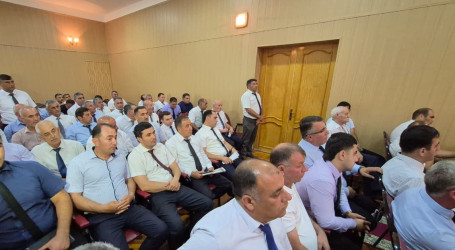 Ağcabədidə “2026–2030-cu illərdə kənd təsərrüfatı məhsullarının istehsalı və emalı sahələrinin inkişafına dair İş Planı”nın hazırlanması ilə bağlı tədbir keçirilib