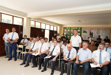 Ağcabədi Rayon İcra Hakimiyyətinin başçısı Rafil Hüseynov Avşar kəndində səyyar qəbul-görüş keçirib