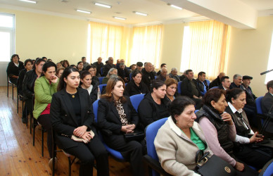 Ağcabədi Rayon İcra Hakimiyyətinin başçısı Rafil Hüseynovun Köyük kəndində səyyar qəbul-görüşü keçirilmişdir