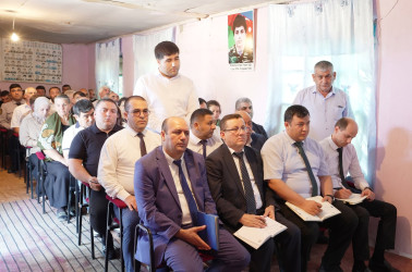 Ağcabədi Rayon İcra Hakimiyyətinin başçısı Hacılar kəndində səyyar qəbul-görüş keçirib