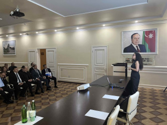 Ağcabədidə dövlət qulluqçuları üçün peşəkar inkişaf təlimləri keçirilib