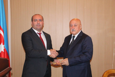 Hüseynov Hafiz Ədalət oğlu “Dövlət qulluğunda fərqlənməyə görə” medalı ilə təltif olunmuşdur