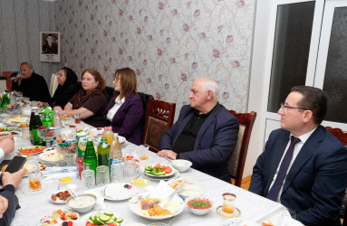 Ağcabədidə şəhid Samir Mikayıllının ailəsi iftar süfrəsi təşkil edib.